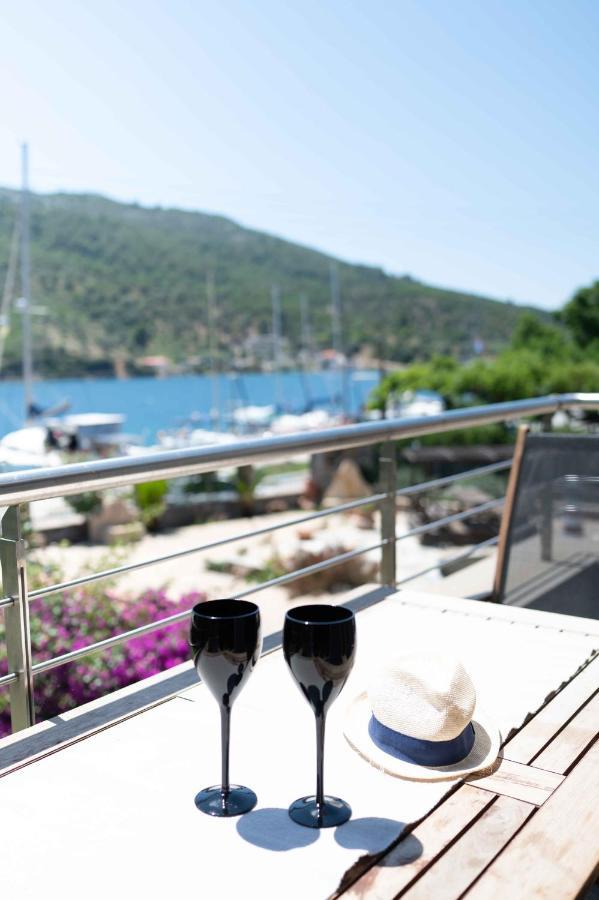 Anassa Porto Koufo Sea Front Suites Dış mekan fotoğraf